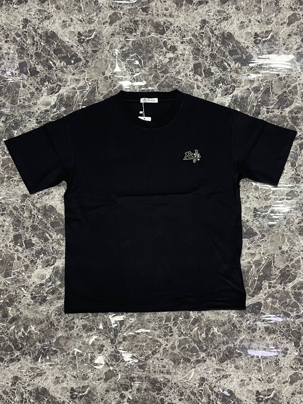 CAMISETA ESTÁNDAR KING IMPORTADA