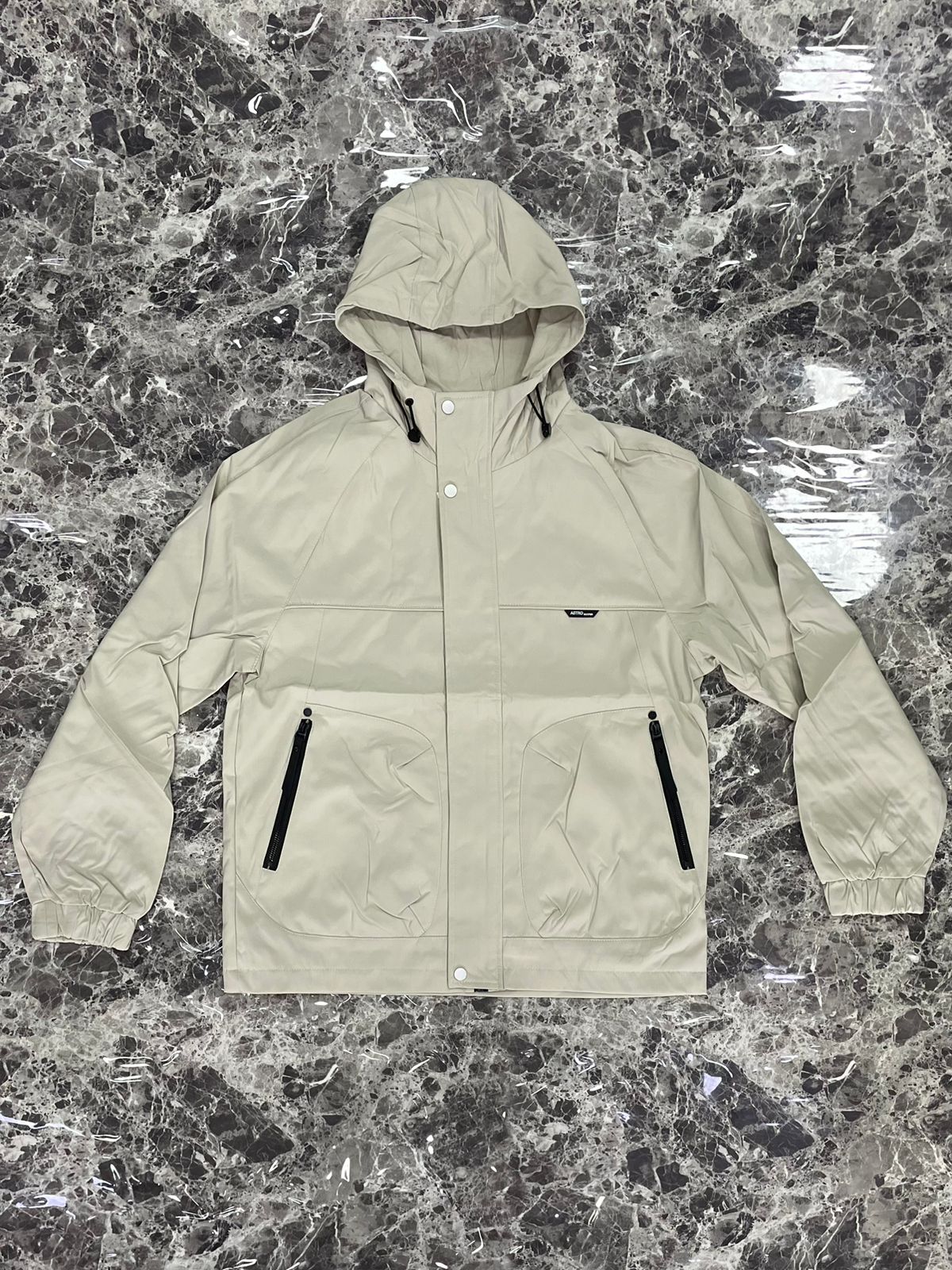 CHOMPA IMPERMEABLE ASTRO