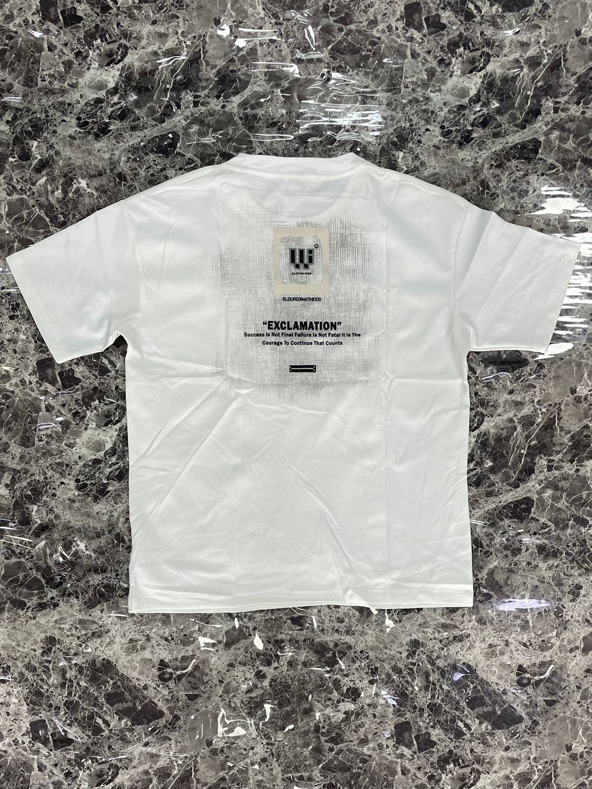 CAMISETA ESTÁNDAR OANGAN IMPORTADA