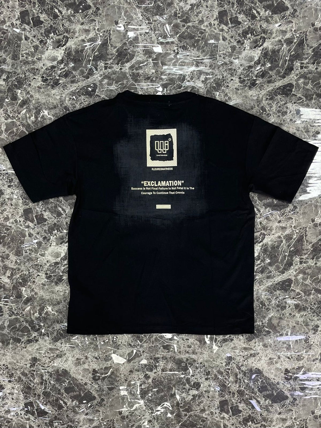 CAMISETA ESTÁNDAR OANGAN IMPORTADA