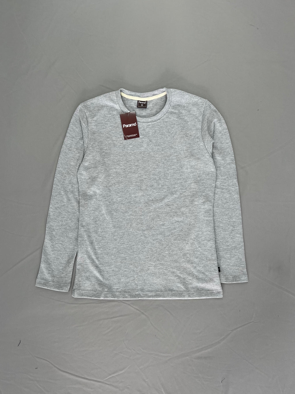 CAMISETA MANGA LARGA ESTÁNDAR PRM GRIS
