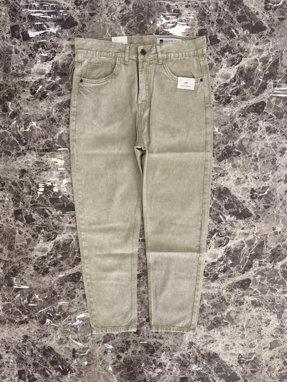 JEAN MOM FIT DENIM COLORS