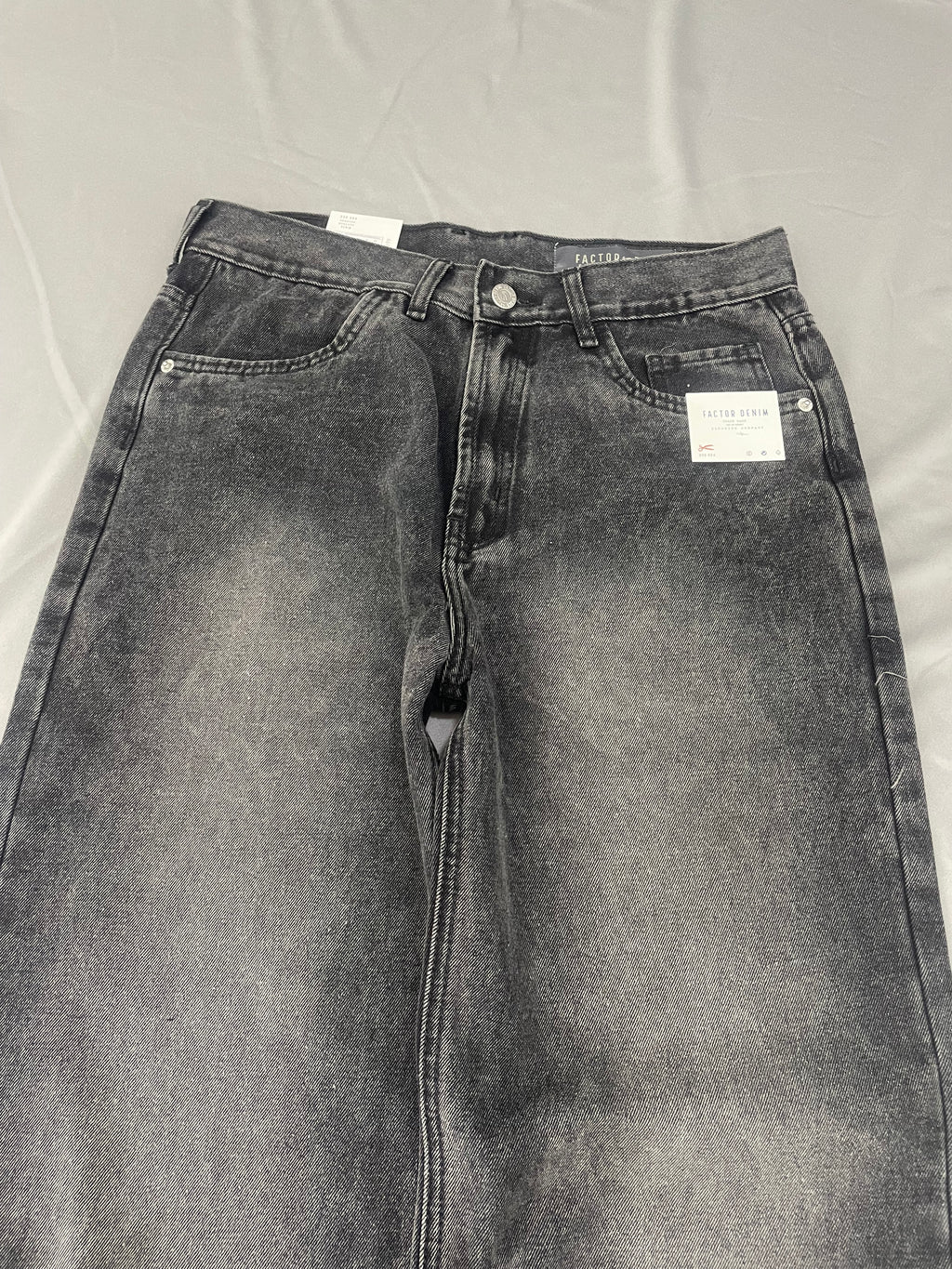 JEAN BAGGY OG GRIS