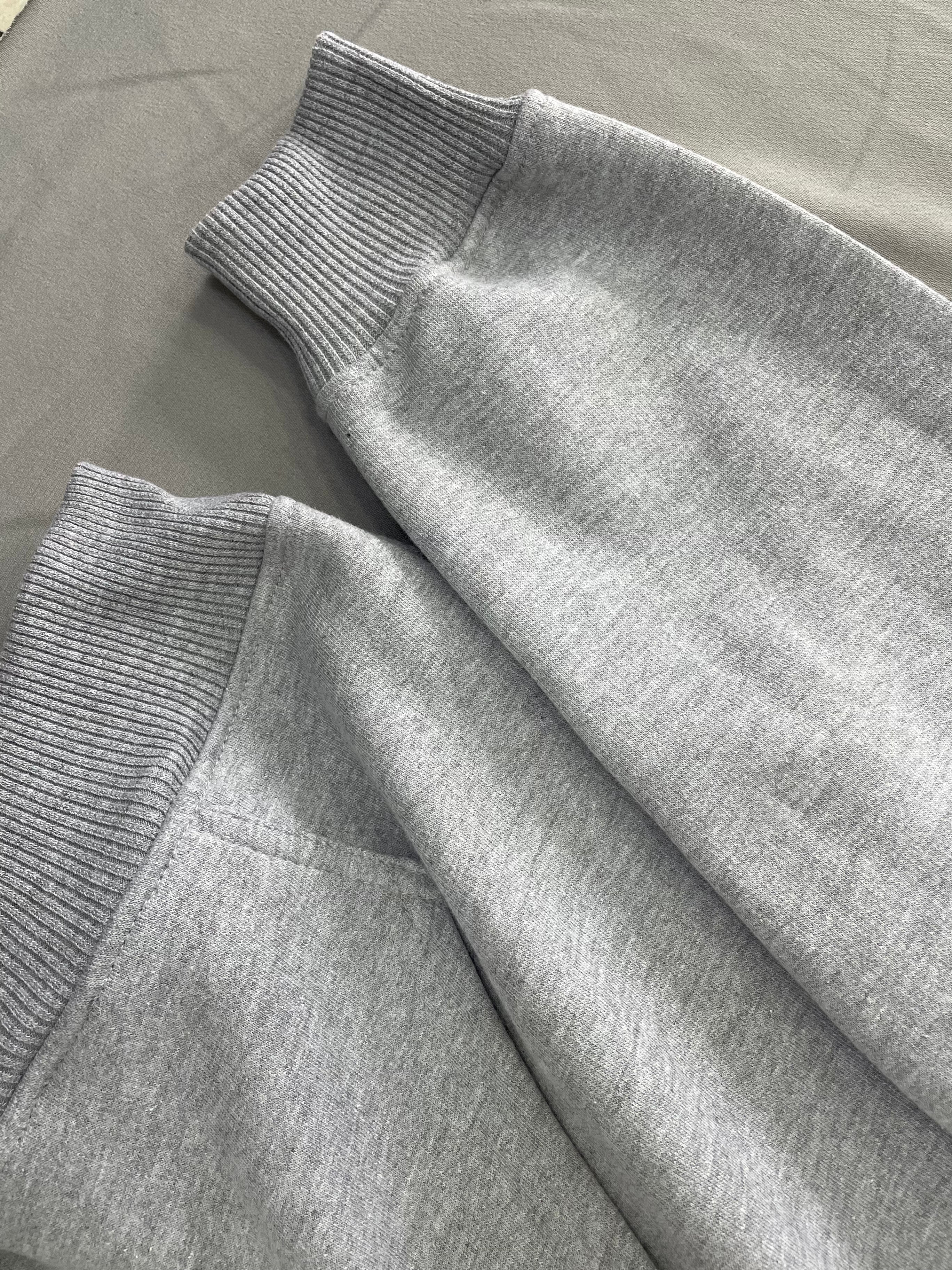 SUDADERA BOXY FIT CE GRIS