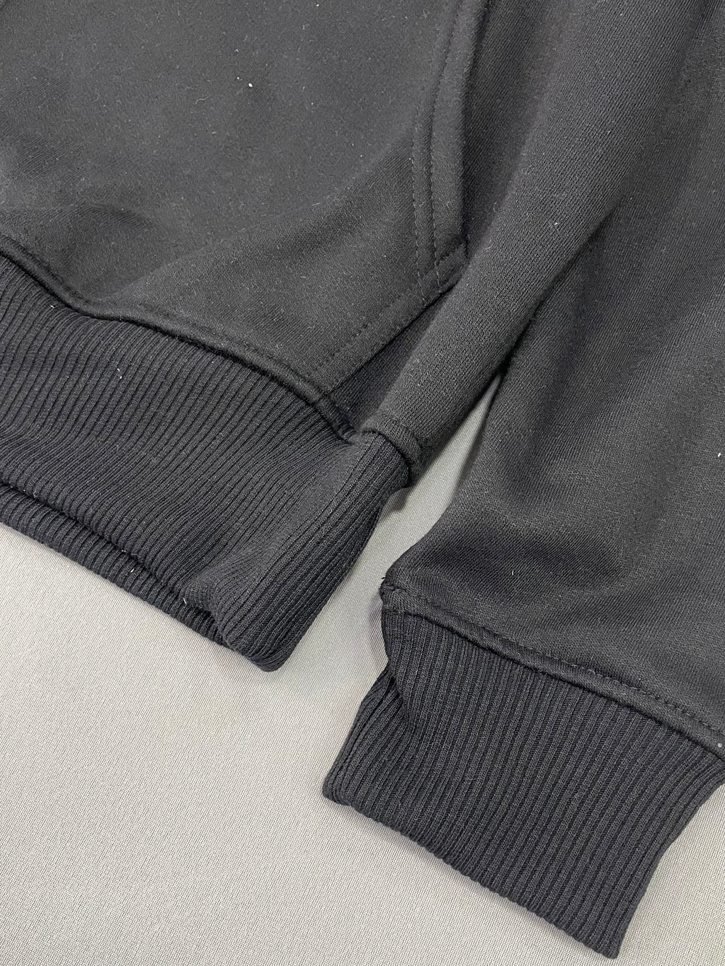 SUDADERA OVERSIZE CE NEGRO