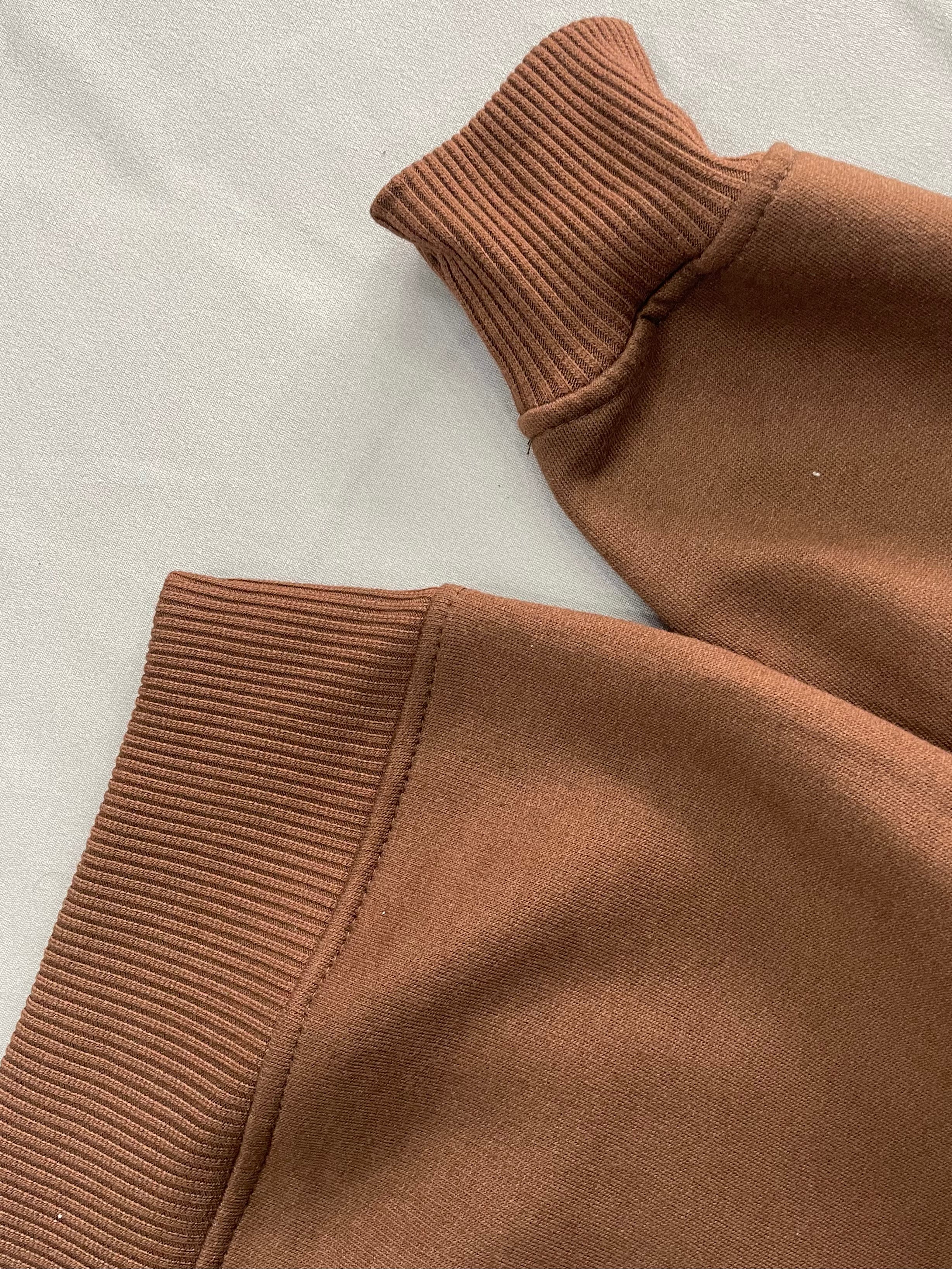 SUDADERA BOXY FIT CE CAFÉ