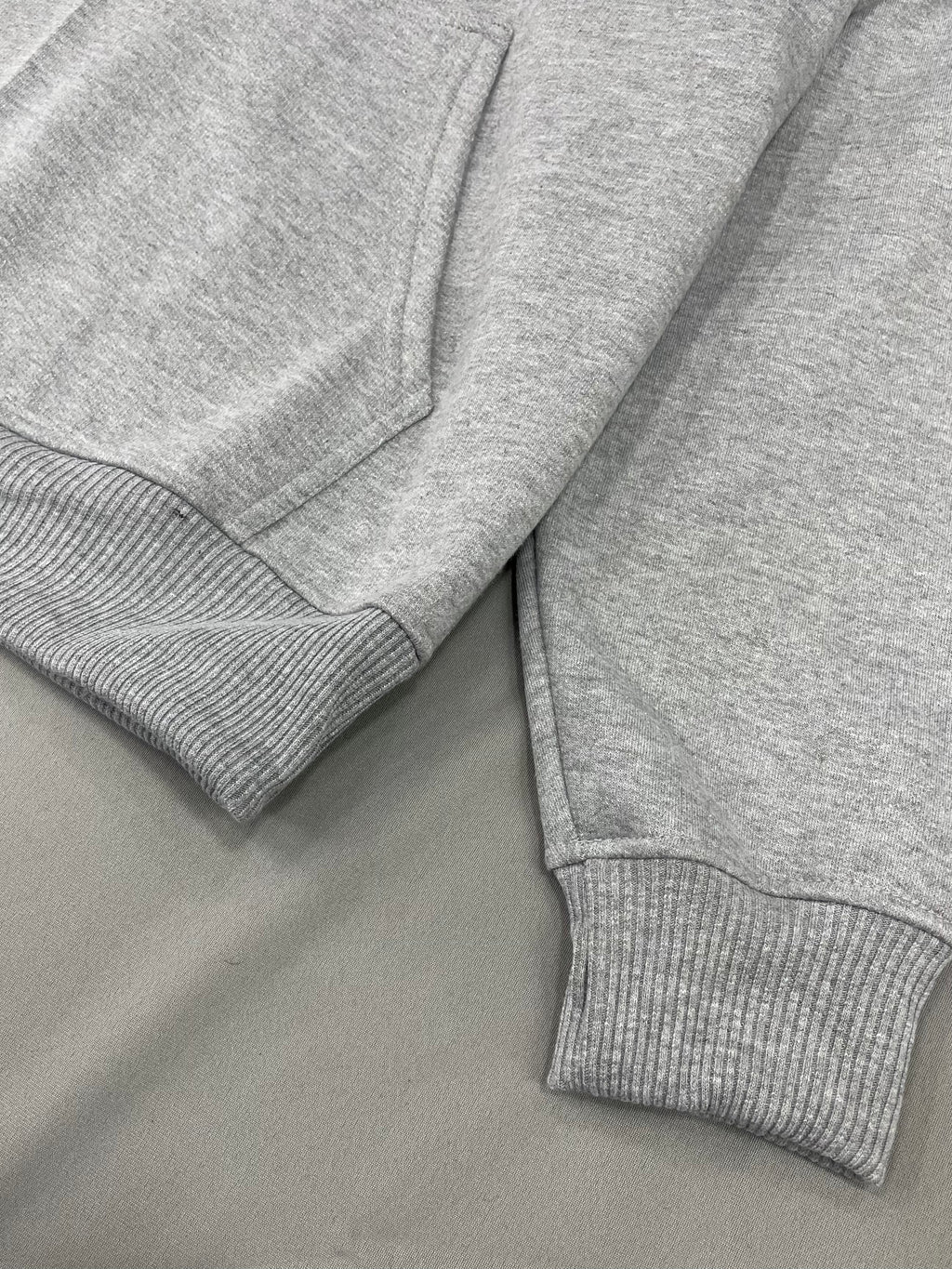 SUDADERA OVERSIZE CE GRIS