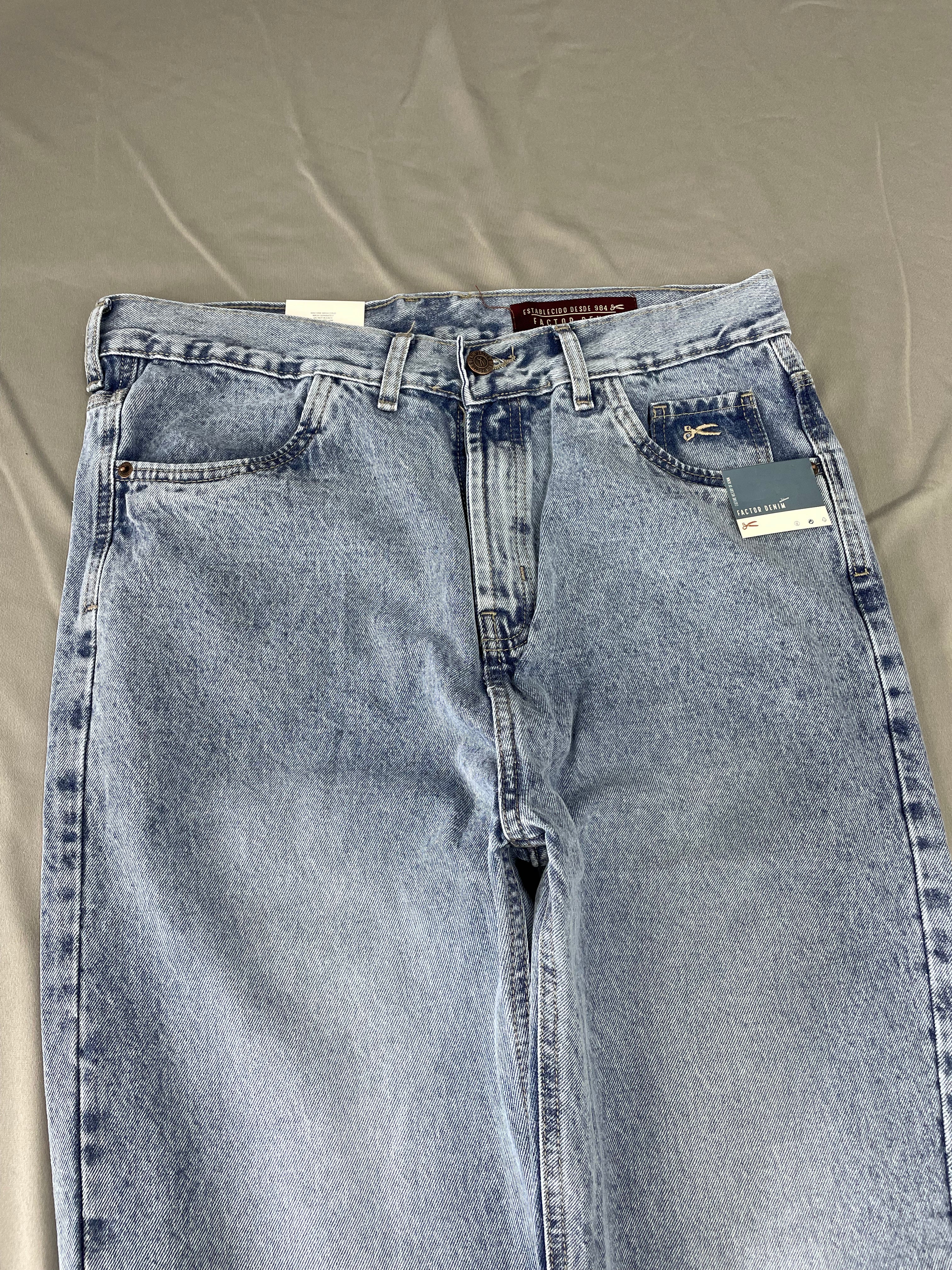 MOM JEAN DM AZUL CIELO