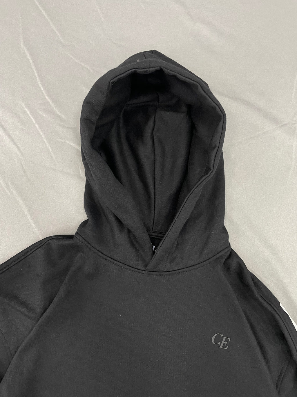 SUDADERA OVERSIZE CE NEGRO