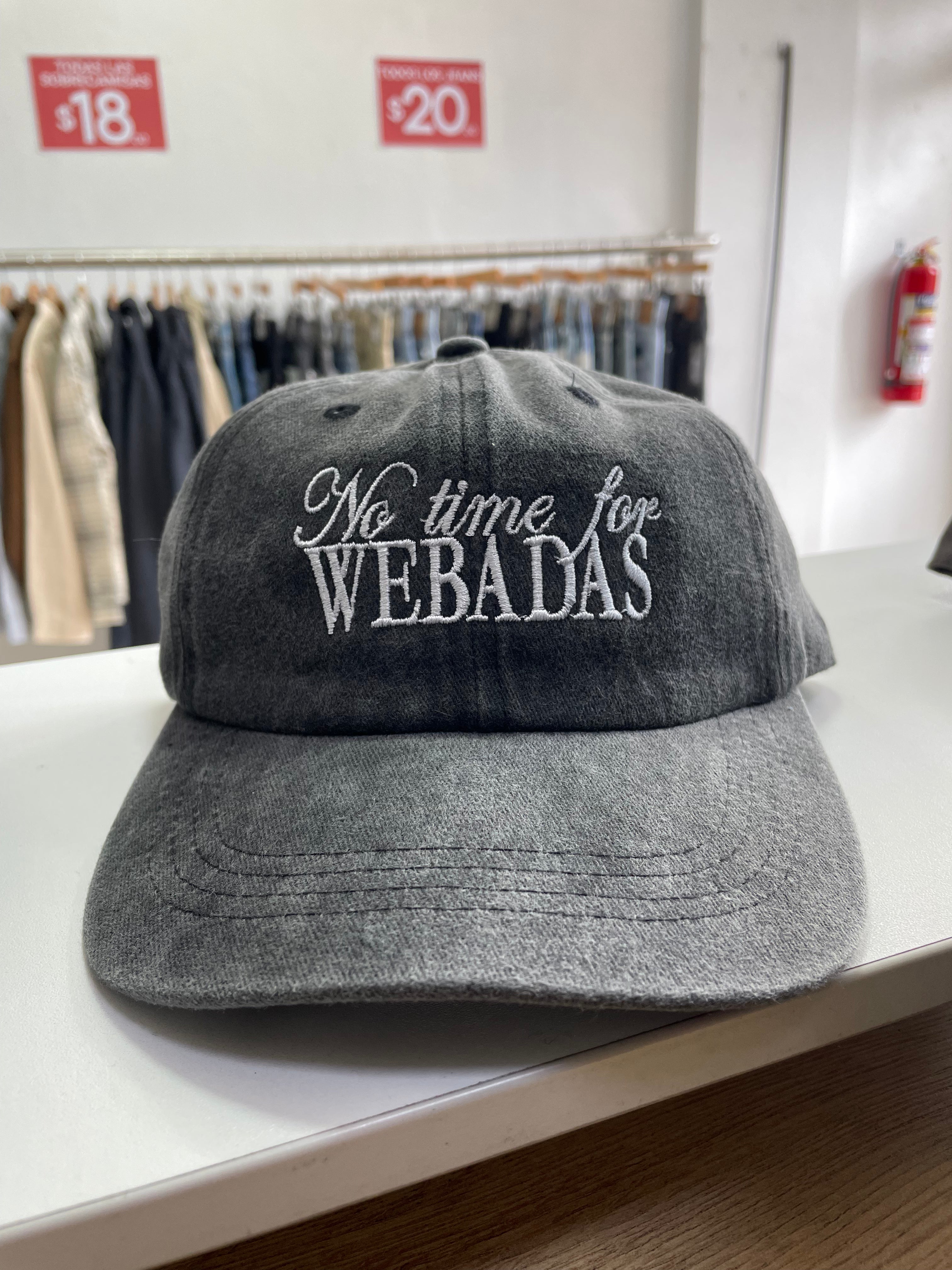 GORRA WBD ACID WASH NEGRO