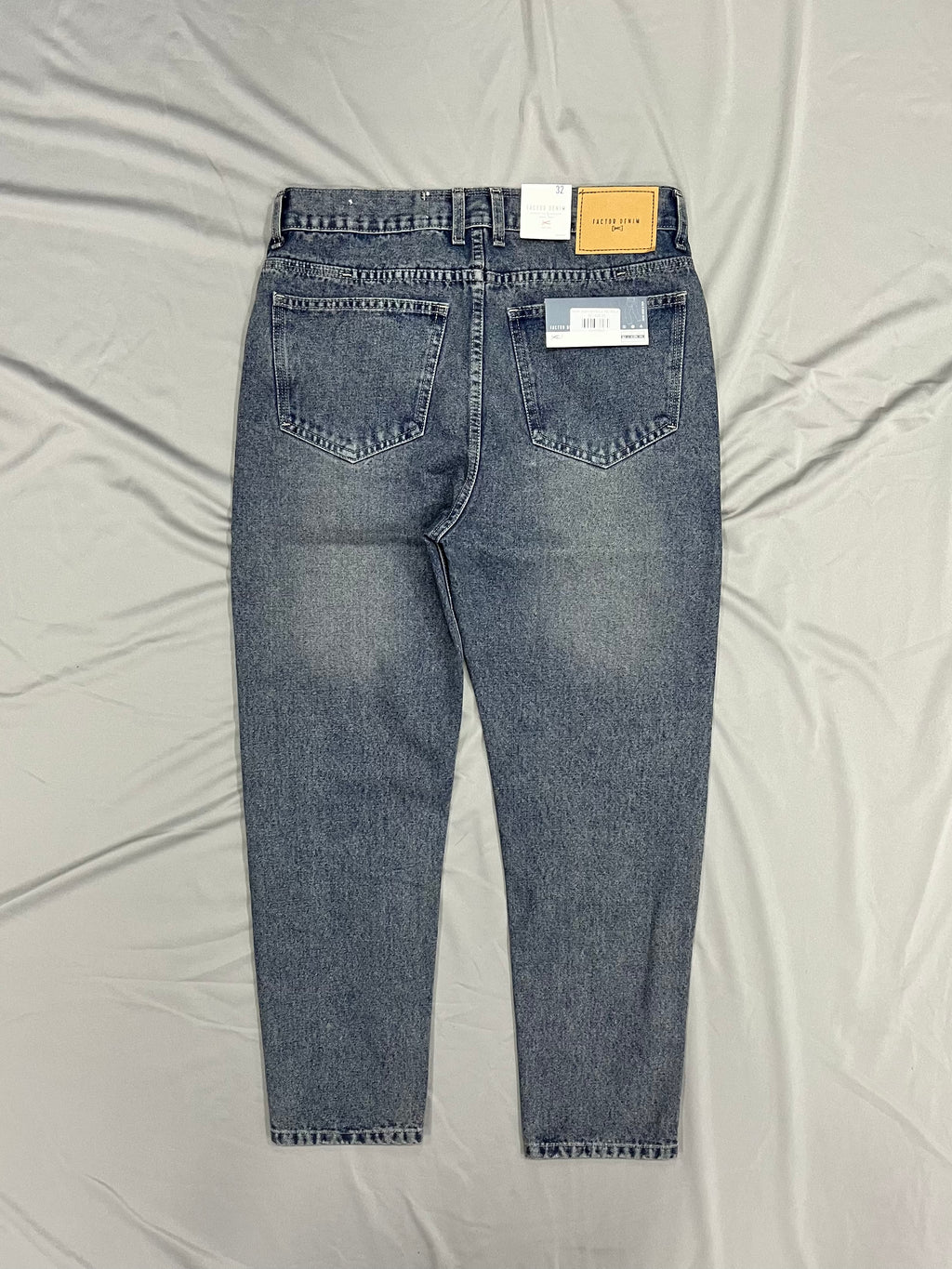 MOM JEAN DM AZUL PETRÓLEO
