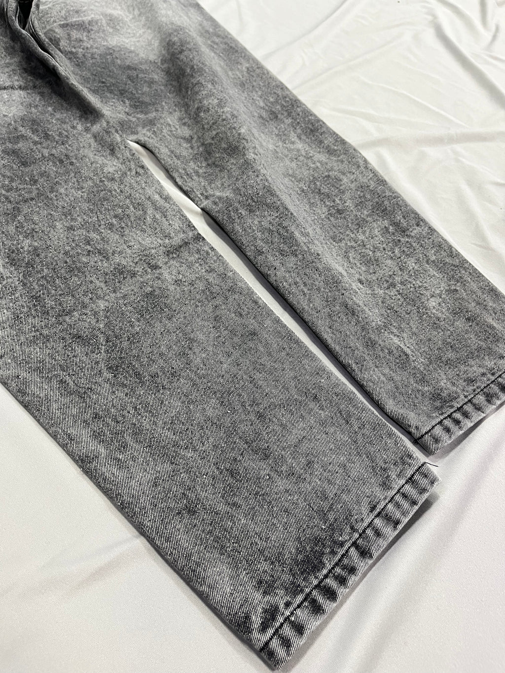 MOM JEAN DM GRIS CLARO