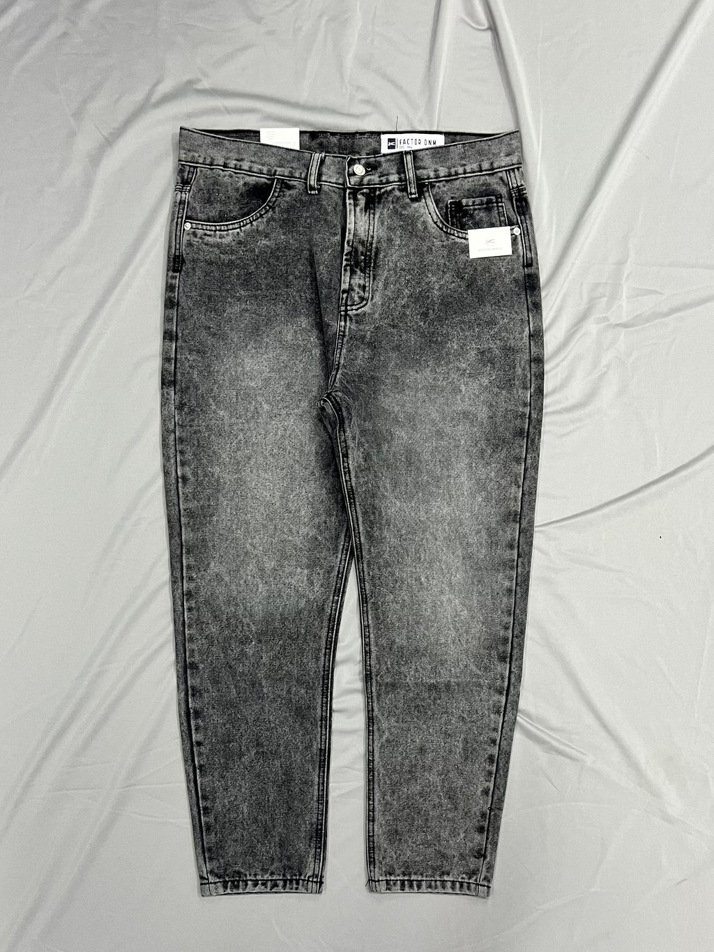 MOM JEAN DM GRIS CLARO