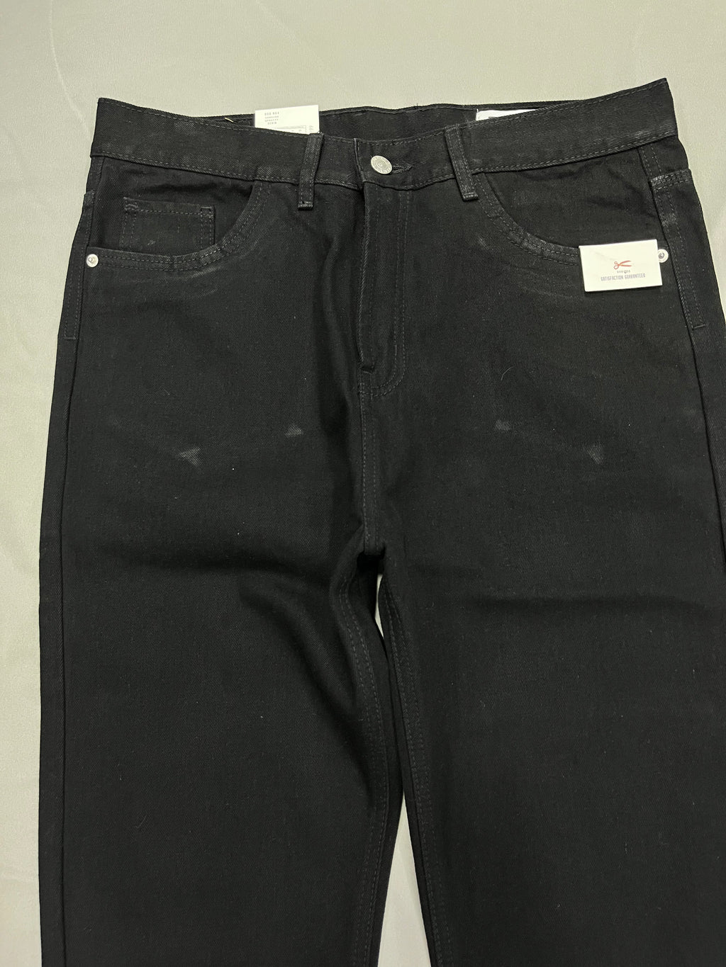 MOM JEAN DM NEGRO COMPLETO