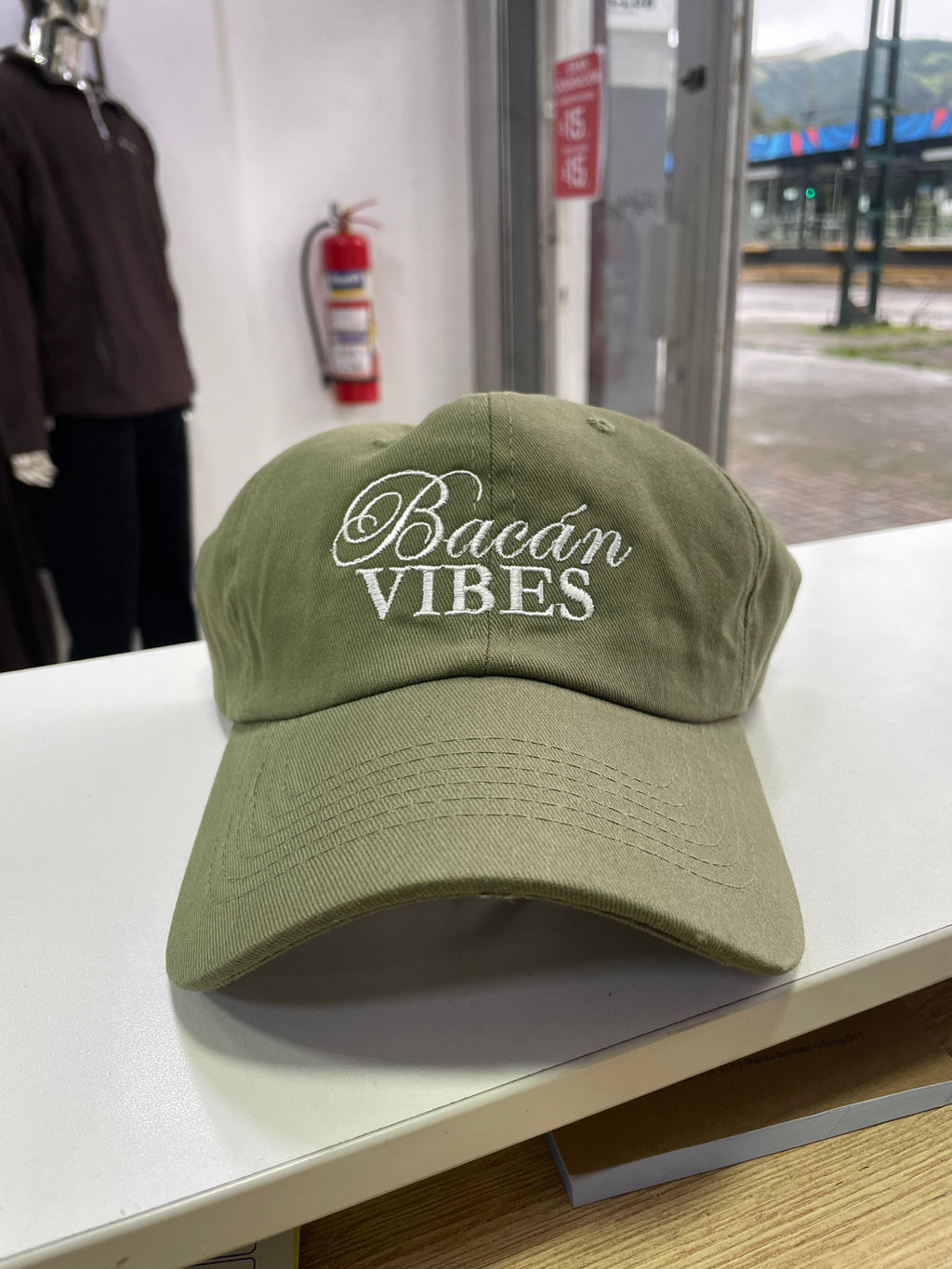 GORRA “BACÁN VIBES”