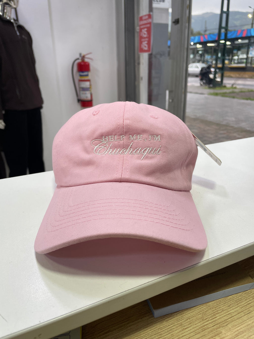 GORRA HELP ME, I’M CHUCHAQUI