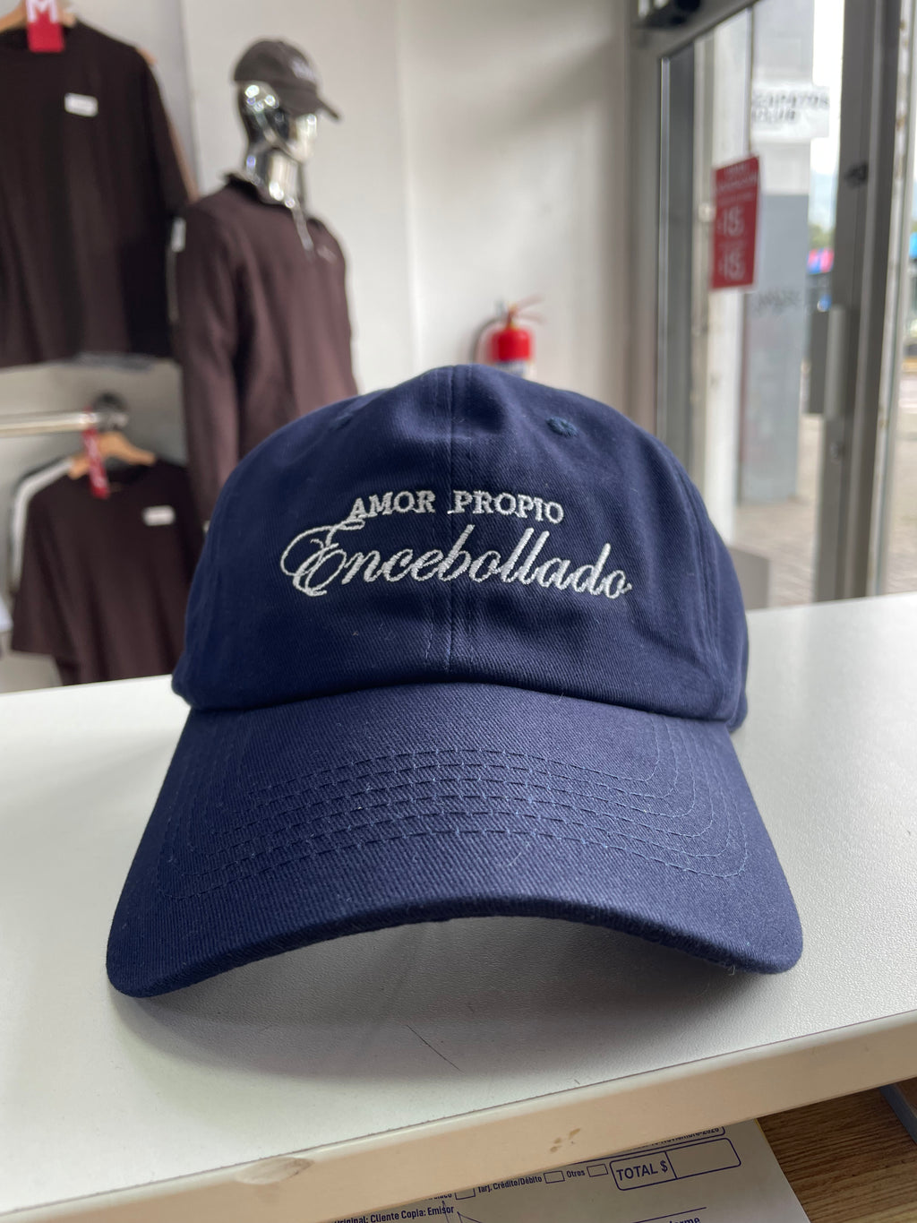 GORRA “AMOR PROPIO ENCEBOLLADO”