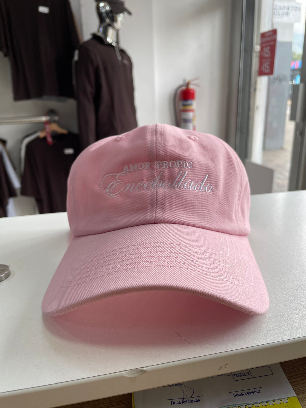 GORRA “AMOR PROPIO ENCEBOLLADO”
