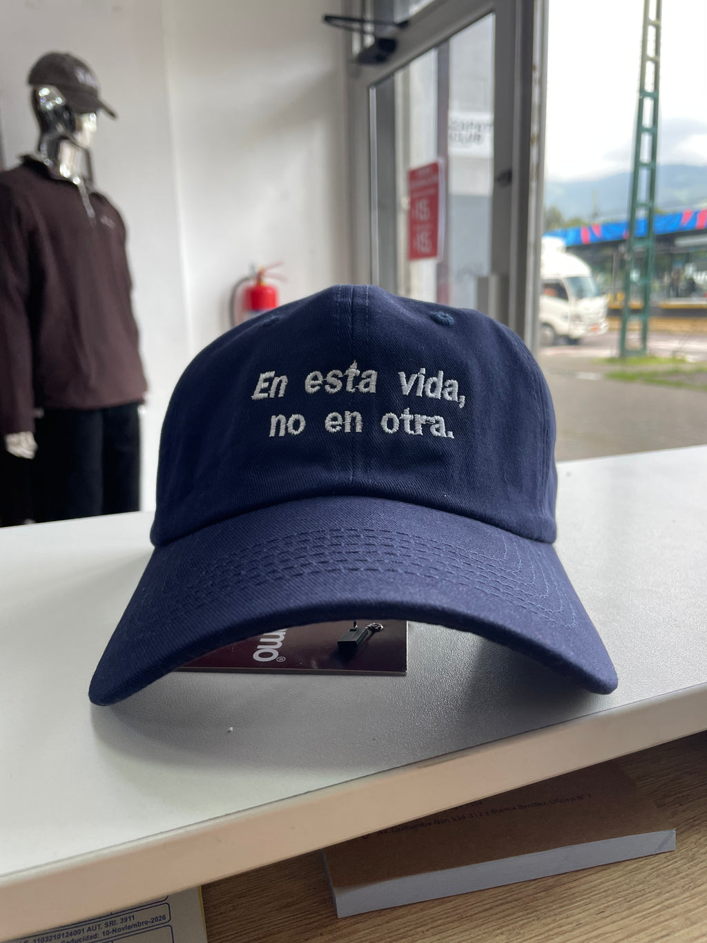 GORRA “EN ESTA VIDA, NO EN OTRA”