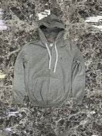 SUDADERA ESTANDAR CON CAPUCHA Y CIERRE